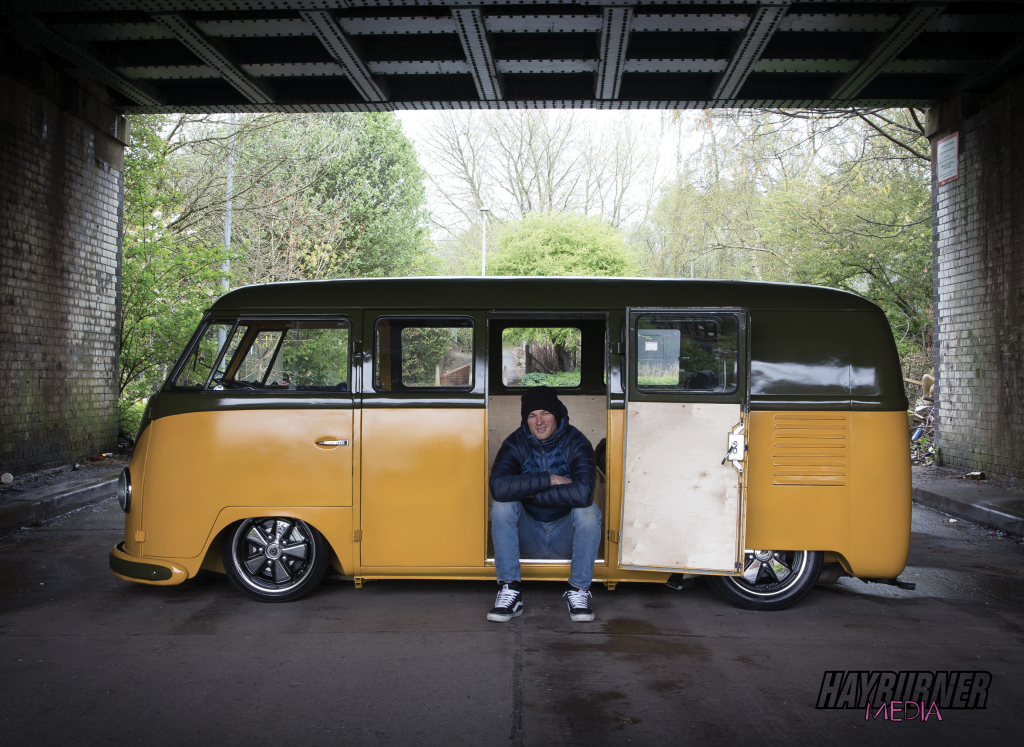 Lowered VW bus 